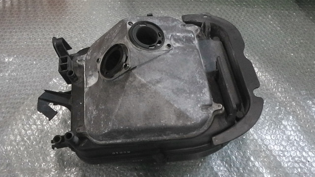 Vtr250 Mc33 の エアクリーナーボックス Vtr250 Mc33 の エアクリーナーボックス