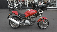 �����X�^�[400