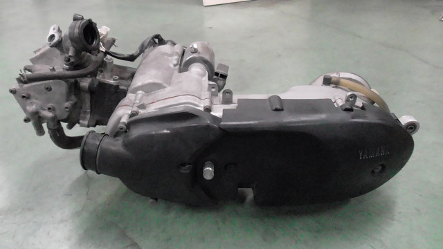 マジェスティ125FIエンジン ヤマハ マジェスティ125 FI インジェクション エンジン積替え