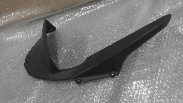 品多く バイクパーツ Ninja 400R ER400B-A02xxx の チェーンカバー *1659490870 パーツ 