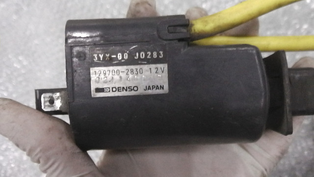 FZX250 ZEAL ジール 3YX-001xxx の イグニッションコイル 1 4