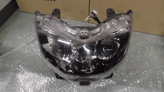 NMAX SED6J ヘッドライト　中古　傷有　純正　送料込み 楽天市場】純正タイプ ヘッドライト NMAX 2016-2020 n-max