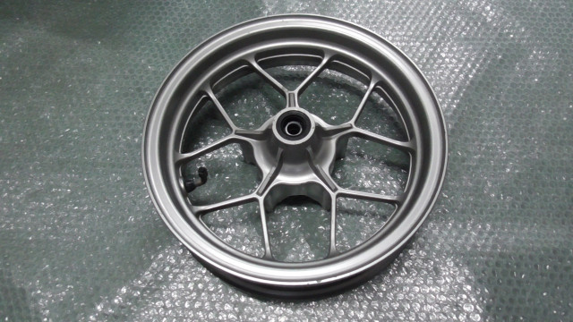 モンキー125 ABS JB02-1009xxx の フロントホイール