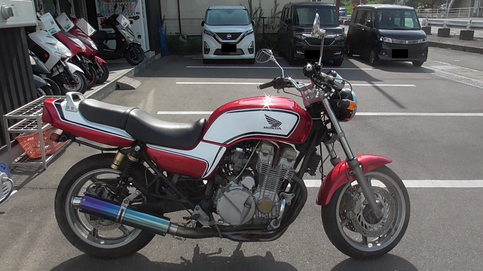 ホンダ CB750 RC42 赤白