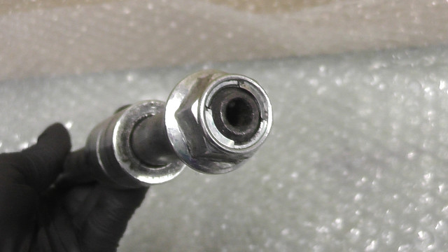 YZF-R25 RG10J-008xxx の フロントアクスルシャフト YZF-R25 RG10J-008xxx の フロントアクスルシャフト