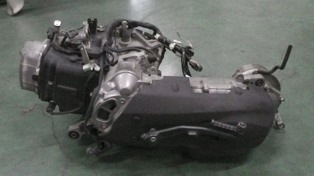 ディオ110 JF31-1022xxx の エンジン *1700618875 中古