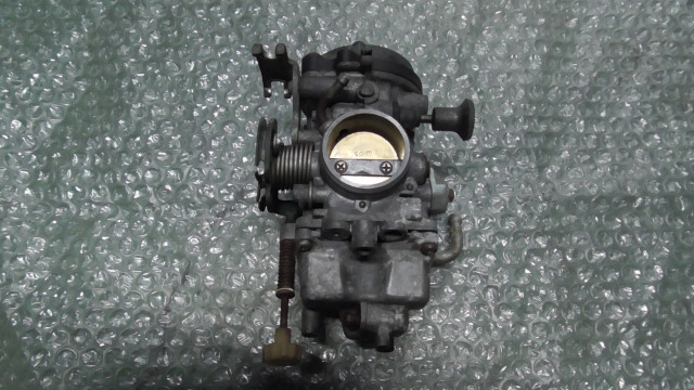 グラストラッカー NJ47A-134xxx の キャブレター