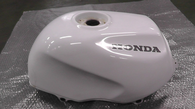 VT250FN ゼルビス MC25-1002xxx の タンク